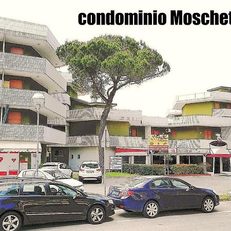 Condominio Moschettieri Бибионе Экстерьер фото
